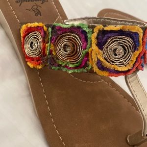 Multi color new never worn Sandel.